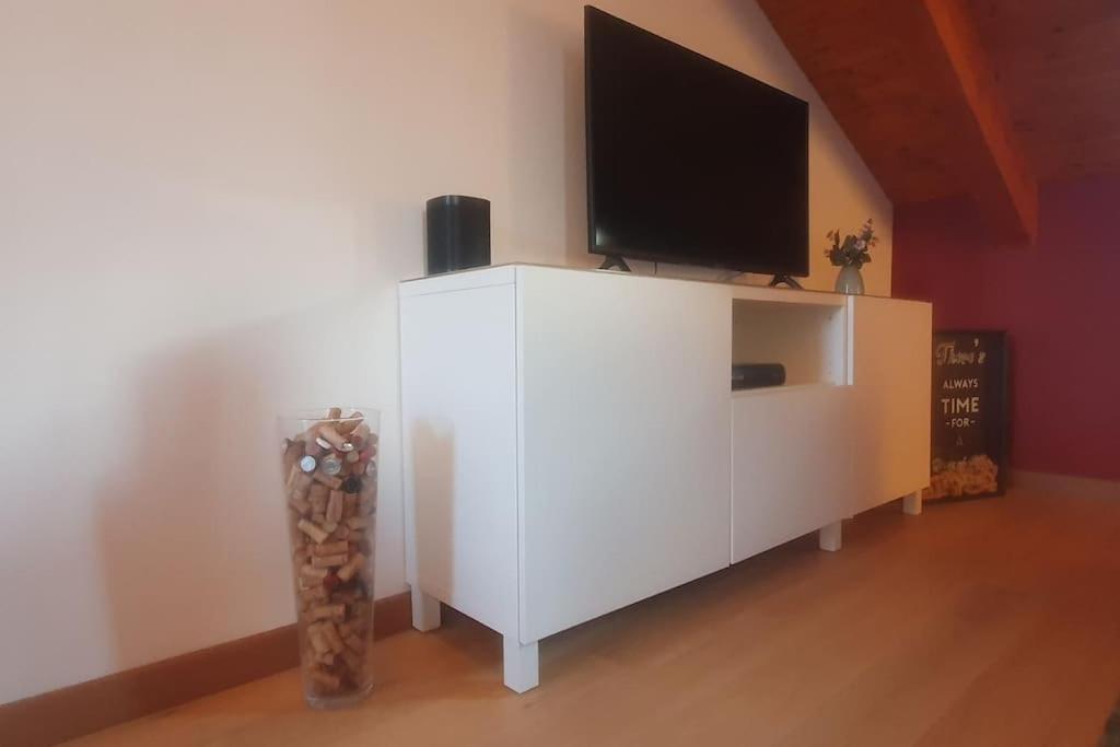 Charming 2.5Room Flat In Center Of Monforte D'Alba Exterior photo