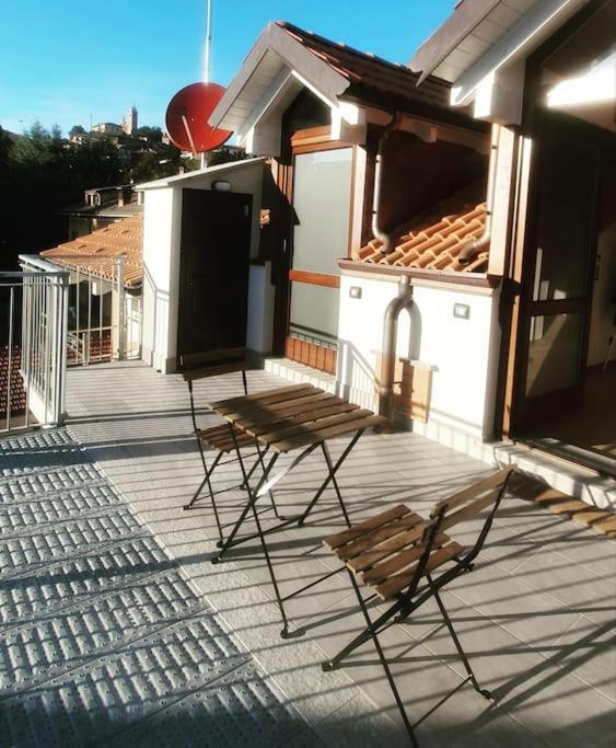Charming 2.5Room Flat In Center Of Monforte D'Alba Exterior photo